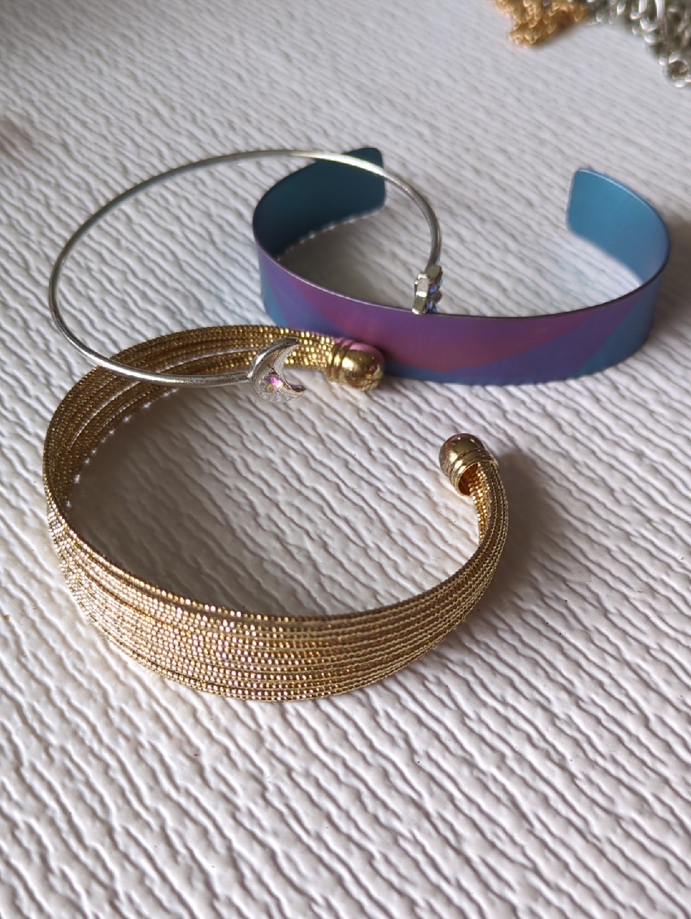 🎂Y12 Lot of More than 15 Bracelets and Bangles - Various Metals and Acrylic - Picture 6 of 14